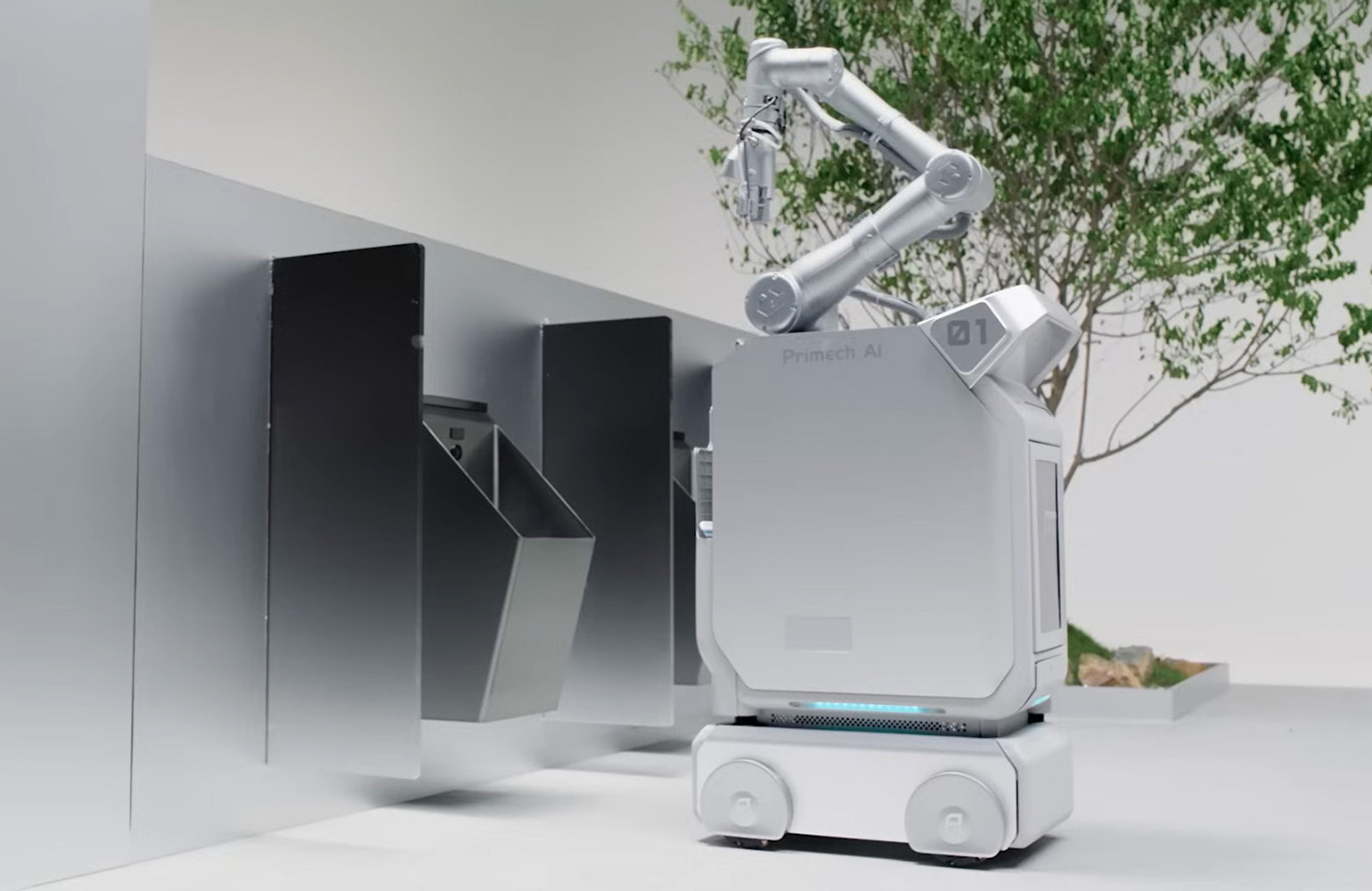 AI-Powered Cleaning Robots vs Traditional Methods: Complete 2026 Home Cleaning Guide