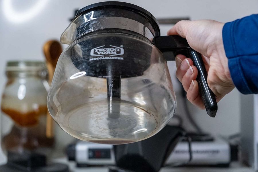 drip coffee maker cleaning