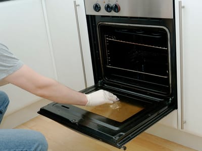 How to Keep Your Electric Stove Clean and Sparkling: A Comprehensive Guide