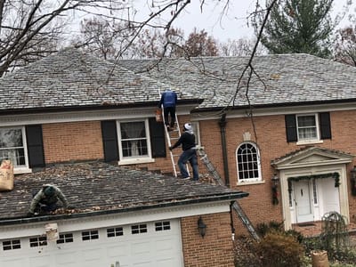 Neighbourhood Solutions: How to Find the Best Gutter Cleaning Service Near You